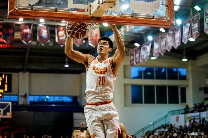  Chris Dierker trong màu áo Danang Dragons tại VBA, nguồn: Bigbet88.