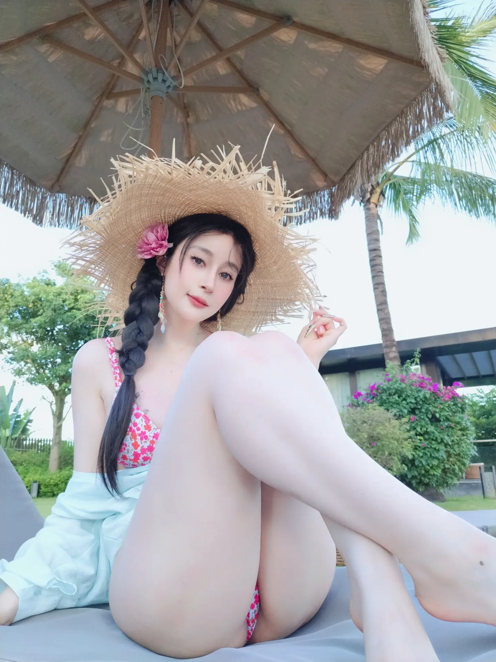 Gái xinh vú to không mặc đồ thay bằng nét đẹp sexy đầy thu hút