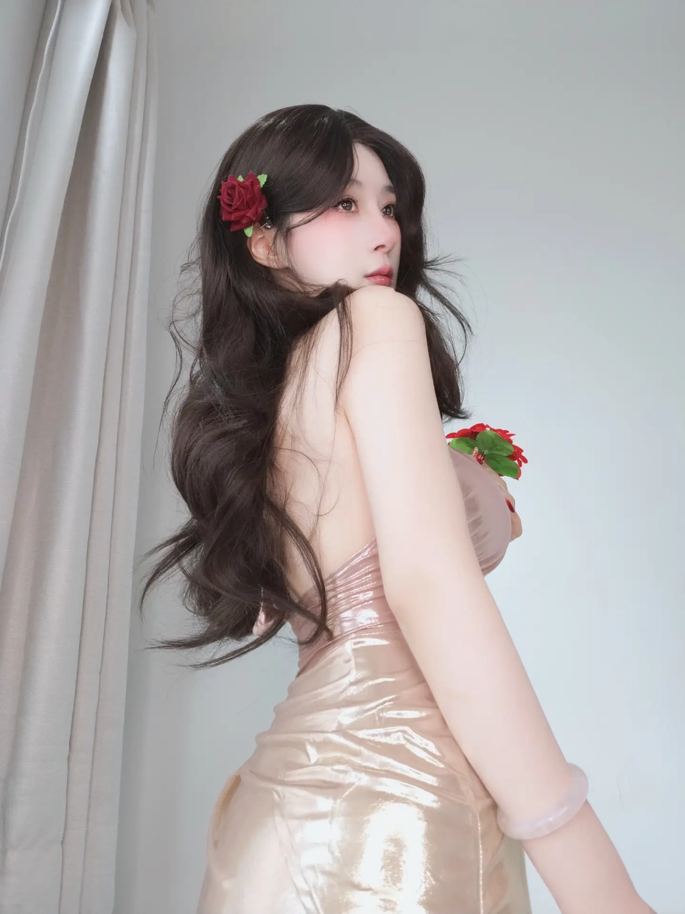 Gái xinh mặc bikini khoe vú thay bằng nét đẹp táo bạo sexy đầy sức hút