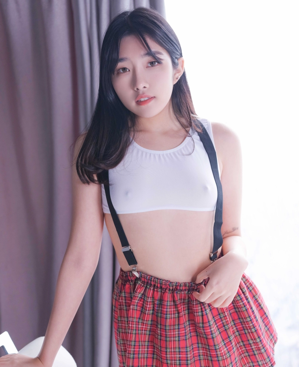 Gái xinh vú to mặc bikini mang nét đẹp gợi cảm bốc lửa đầy sức hút