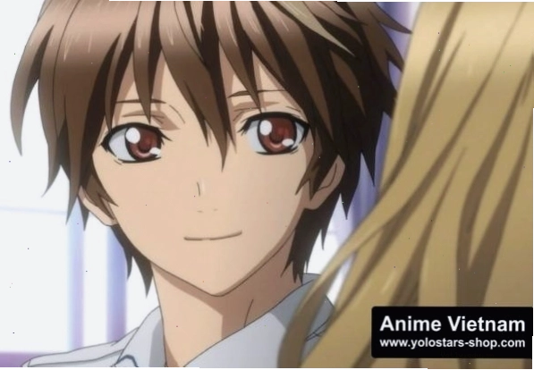 Chàng trai anime tóc trắng với đôi mắt xanh biếc