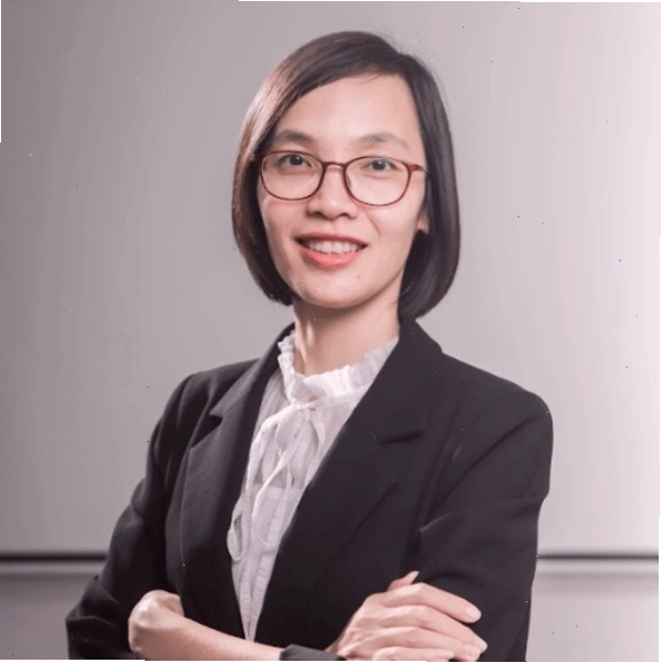 Cô Lê Minh Anh trình bày về phương pháp đo tuổi bằng đồng vị phóng xạ