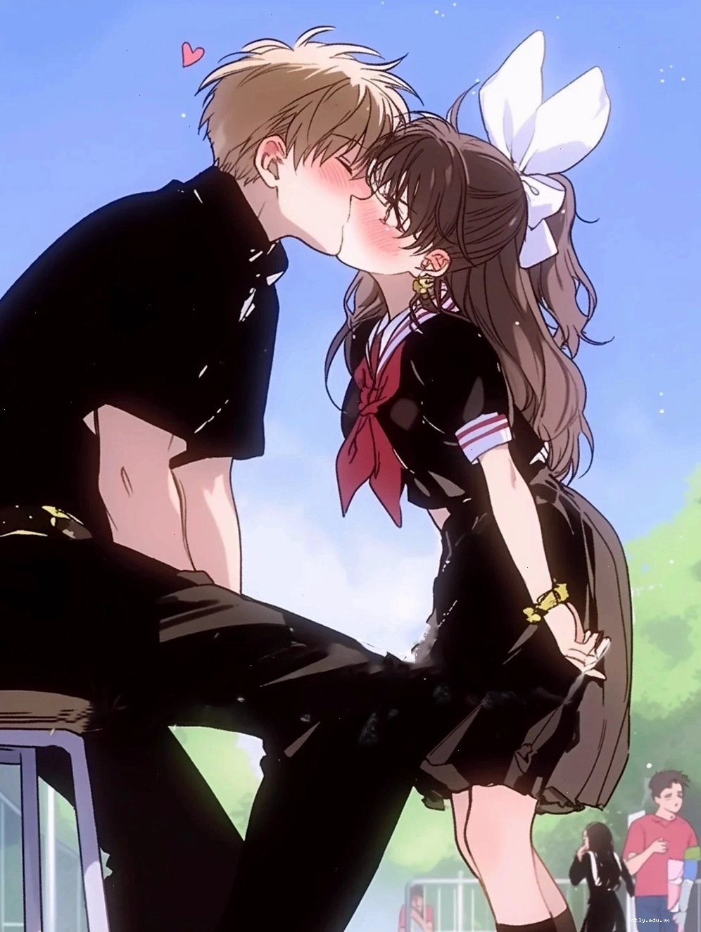 Khoảnh khắc anime khóa môi đầy cảm xúc