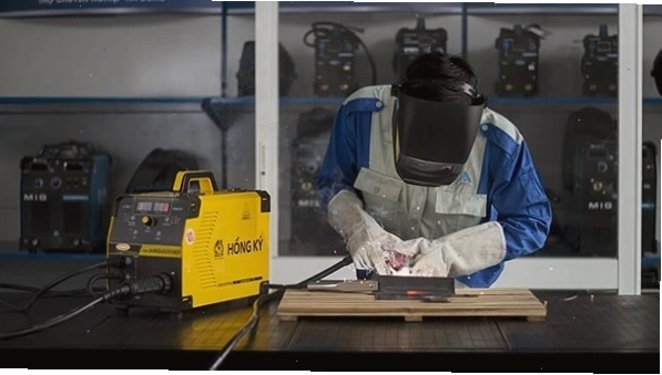 Trang bị bảo hộ cá nhân khi thực hiện hàn gắn đồ nhựa vỡ