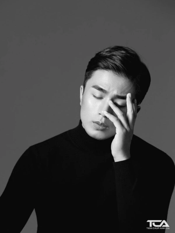 Người theo Dõi